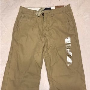 AMERICAN EAGLE NWT Boys Khaki Pants 26x28